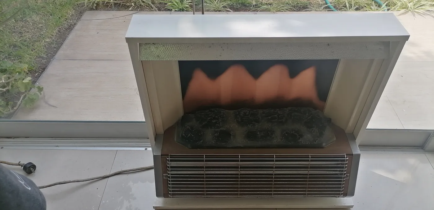 Chimenea Eléctrica Decorativa con Efecto de Llamas y Troncos